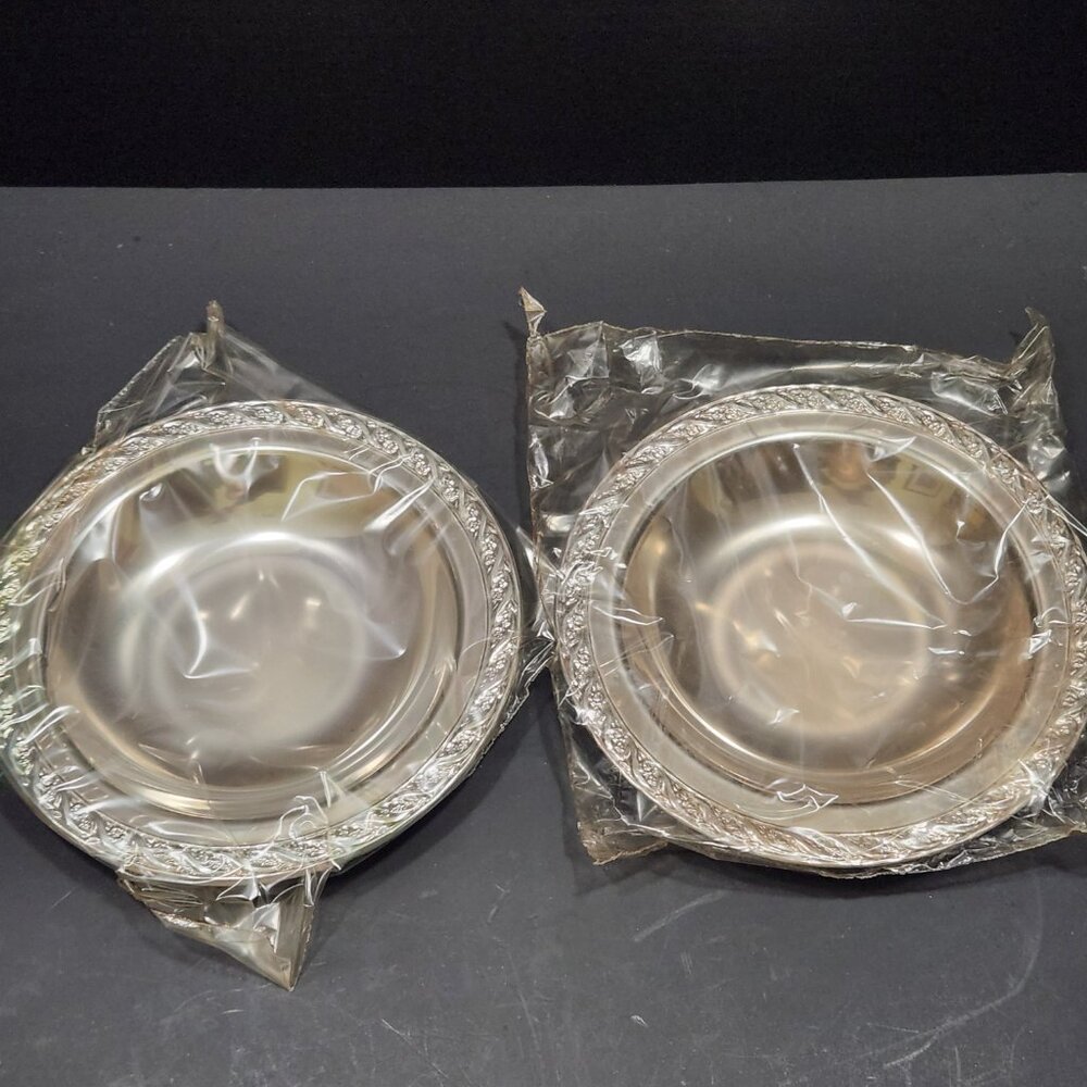 NIB VTG 1975 Wm. Rogers & Son Silverplate "Spring Flower" Bon Bon Dish Set of 2